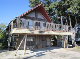 154 Dursette St, Golden Meadow, LA 70357