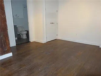 Rented by Urban Ambiance