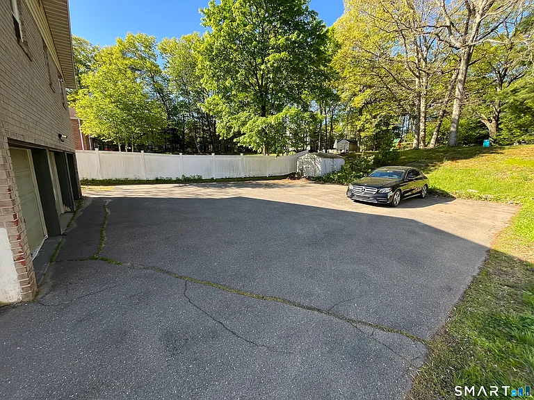 322 Emmett St — Photo 12