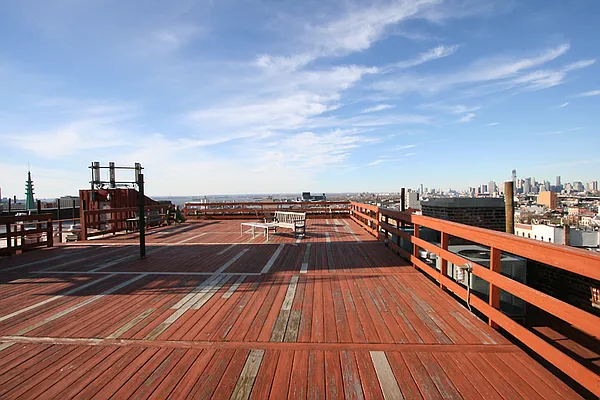 Sold by Betancourt & Associates Realty LLC | media 14