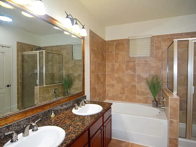 910 Charo Pkwy #312 — Photo 11