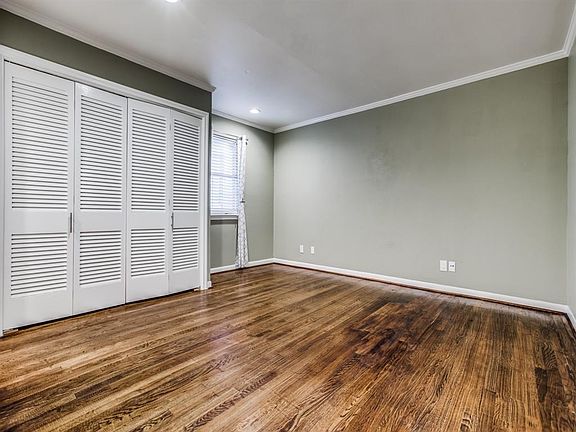 3rd image of 6042 Averill Way #C