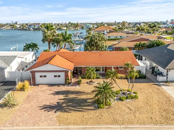 510 64th Ave, Saint Pete Beach, FL 33706