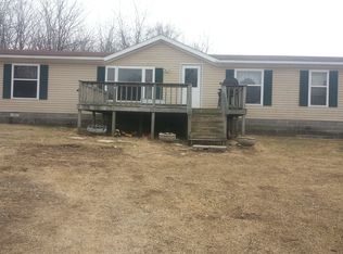 5002 Lost Mile Rd, Walshville, IL 62091