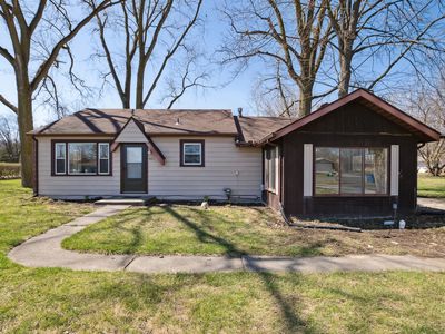 6811 N Venoy Rd, Westland, MI, 48185