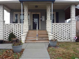 1130 N Springfield St, Virden, IL 62690