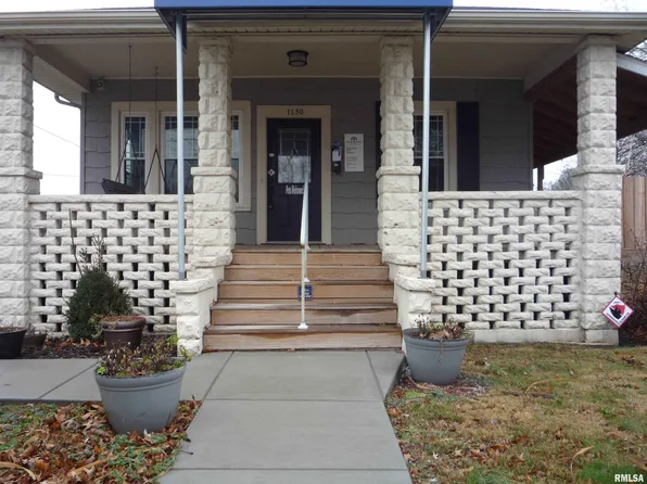1130 N Springfield St, Virden, IL 62690