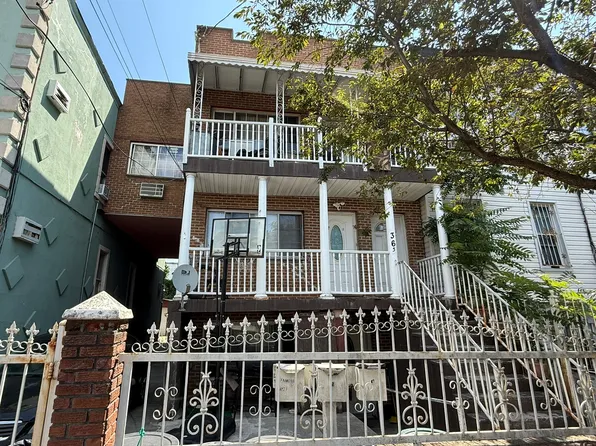 365 Essex Street image 2 of 3