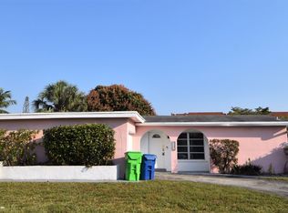 8981 NW 26th Pl, Fort Lauderdale, FL 33322