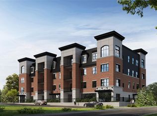 250 E Washington St #222, Milford, MI 48381