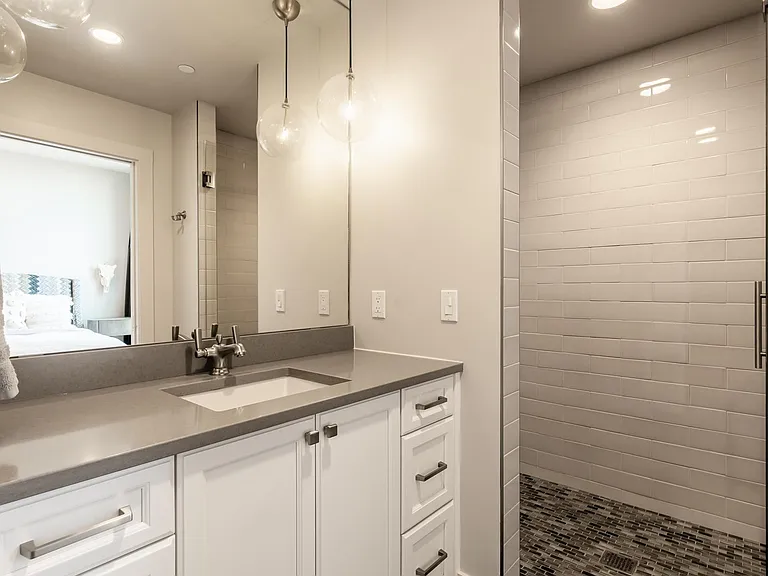 5 W Mendenhall St #507 — Photo 14