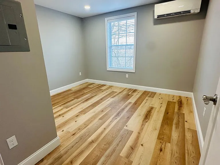 371 Elm St — Photo 10
