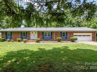 7307 Monaco Dr, Huntersville, NC 28078