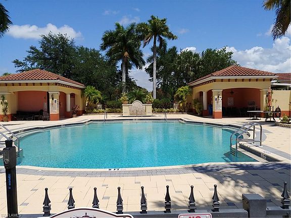 5th image of 10126 Villagio Palms Way Unit 105