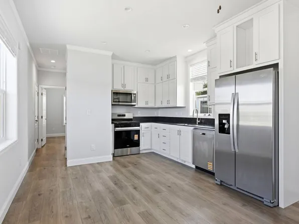 1700 El Camino Real #14-09, South San Francisco, CA 94080