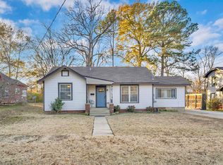409 N West St, Morrilton, AR 72110