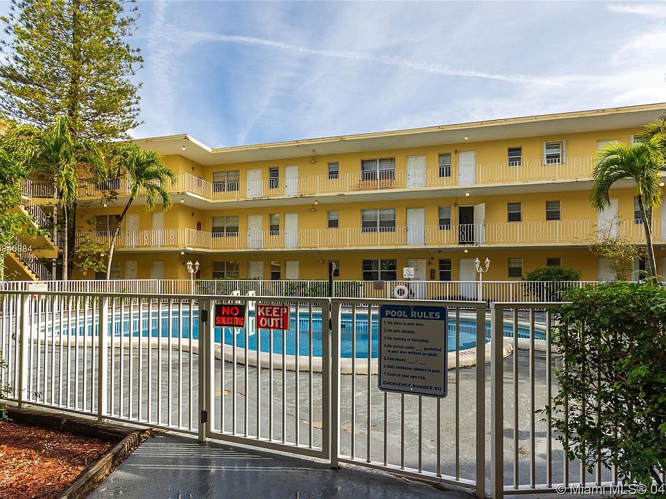 1st image of 1895 Venice Park Dr APT A19
