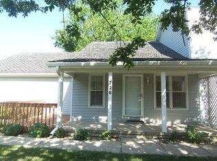 720 NW Greenwood St, Ankeny, IA 50023