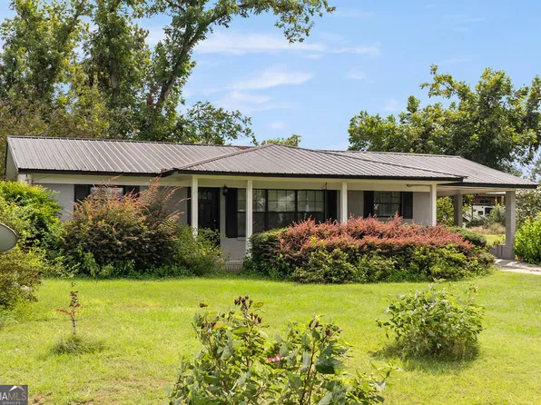 27 Patricia Ln, Hazlehurst, GA 31539