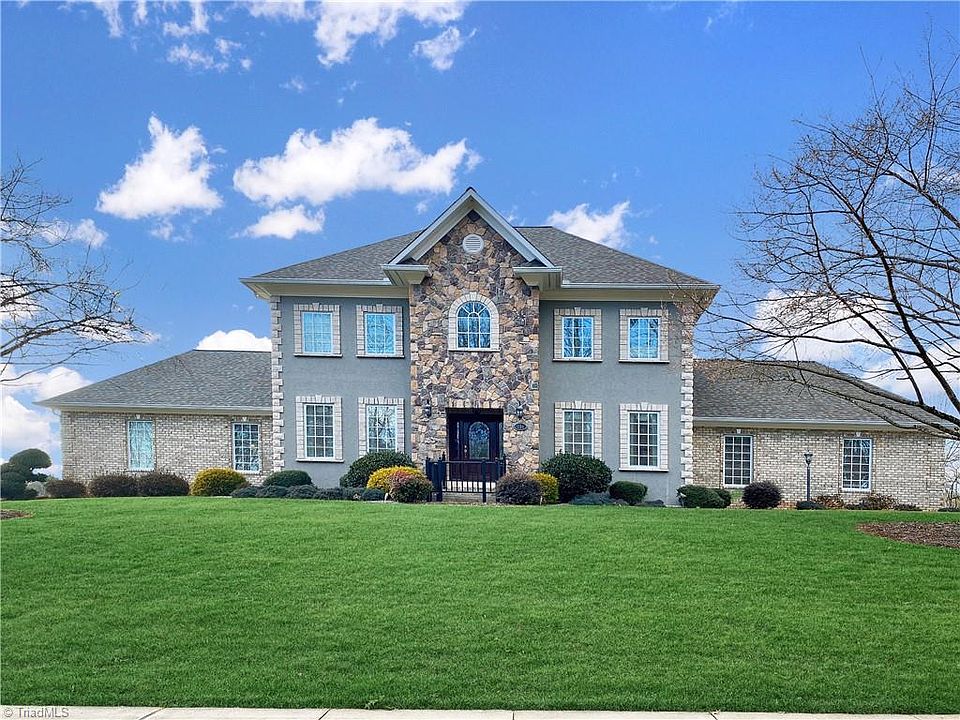 1st image of 250 Monk Ct