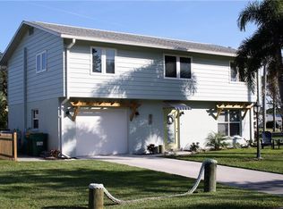 9210 Griggs Rd, Englewood, FL 34224