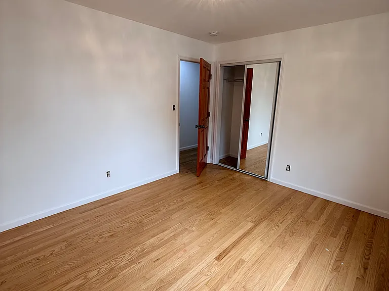 154 McAdoo Ave #1 — Photo 9