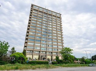 797 Don Mills Rd #605, Toronto, ON M3C1V1