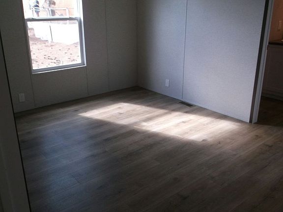 4th image of 220 Dove Rd #24