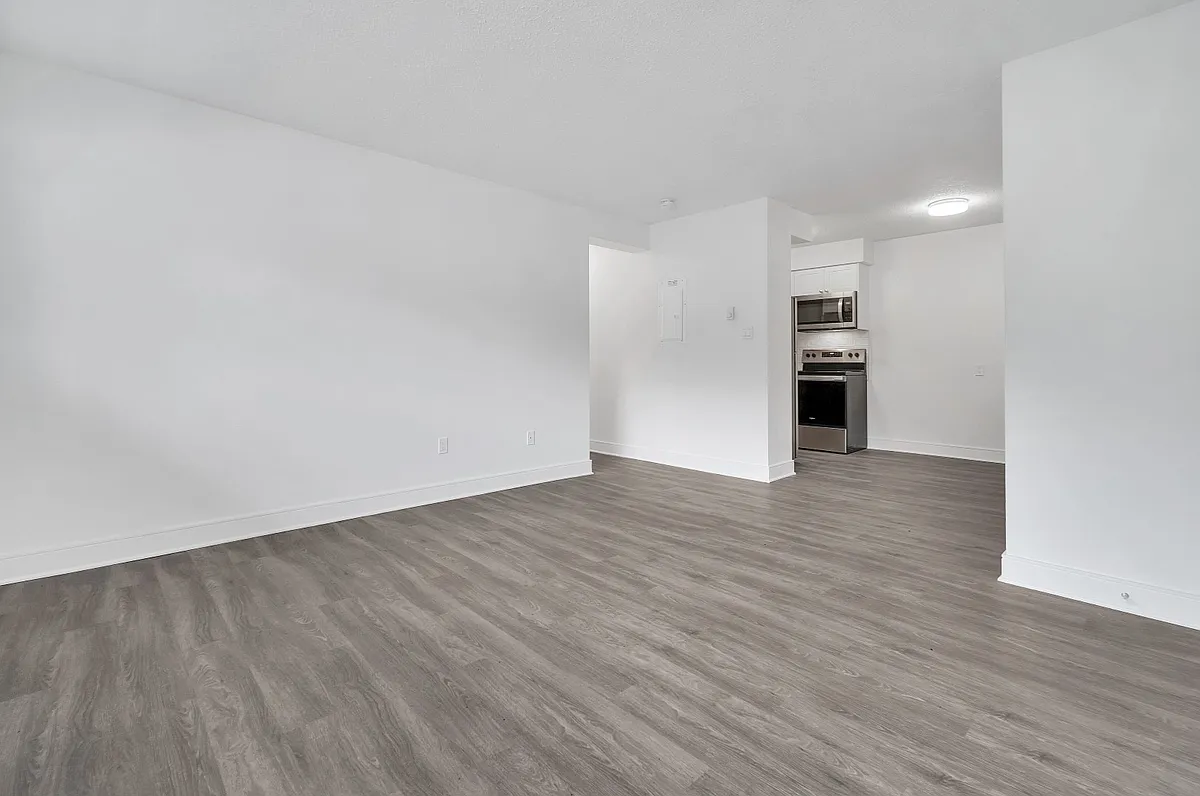 Gorge Vale Apartments — Photo 3