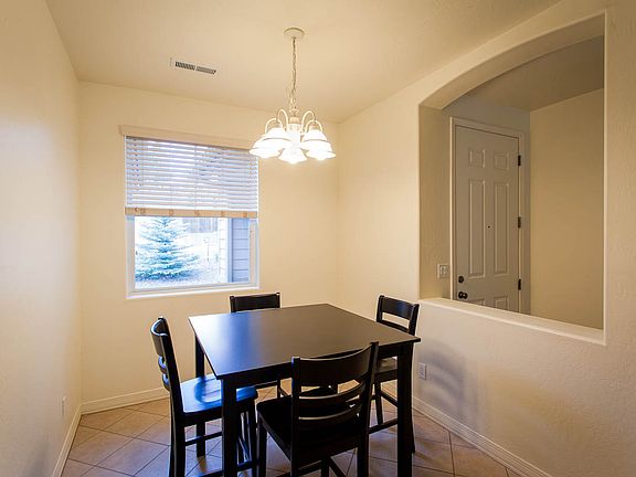 2nd image of 536 W Nugget Trl