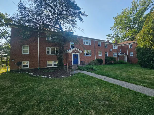 254 E 244th St APT 8, Euclid, OH 44123
