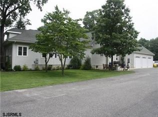 277 S 1st Rd, Hammonton, NJ 08037