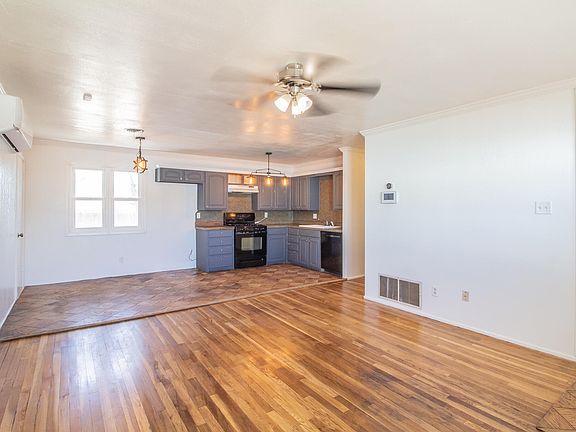 4th image of 133 Elgin Ave