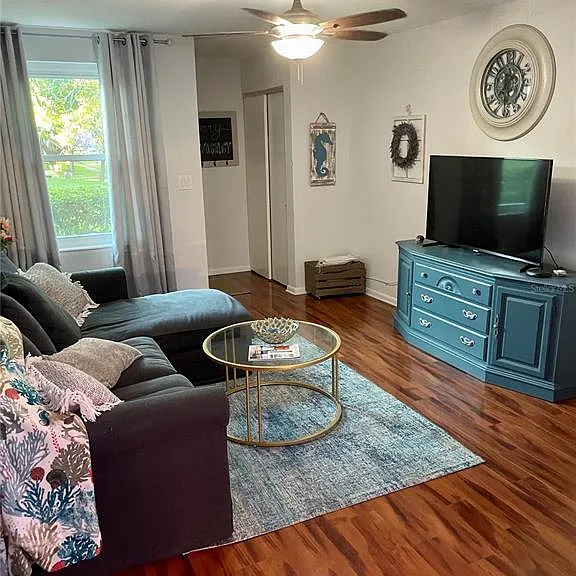 4304 La Riviera Ct — Photo 4