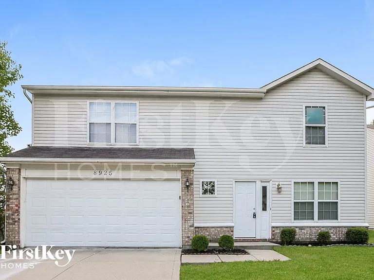 8925 Lighthorse Dr — Photo 1