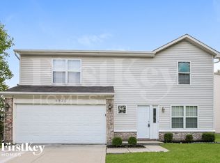 8925 Lighthorse Dr, Indianapolis, IN 46231