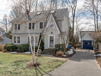 10 Laurel Ter, Wellesley, MA, 02481
