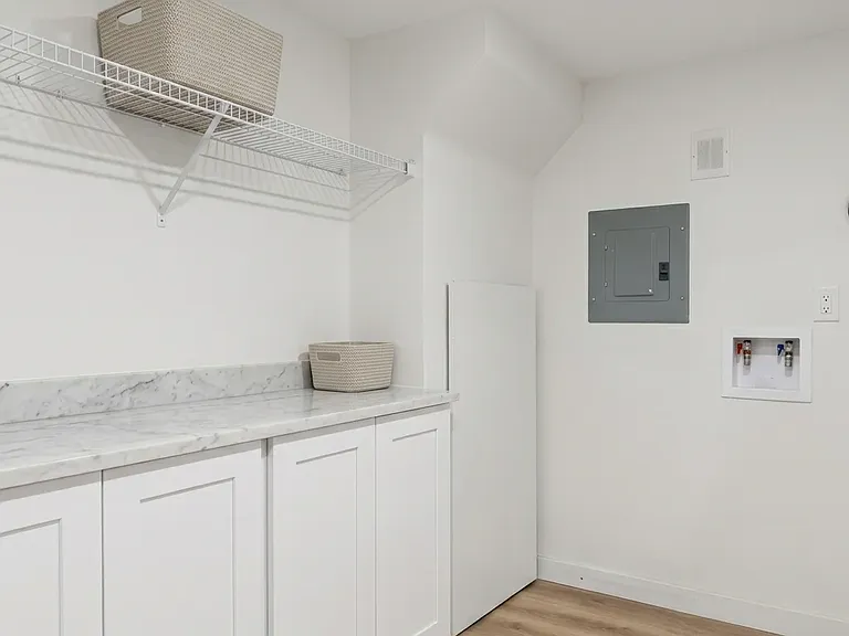 2395 Nome St — Photo 8