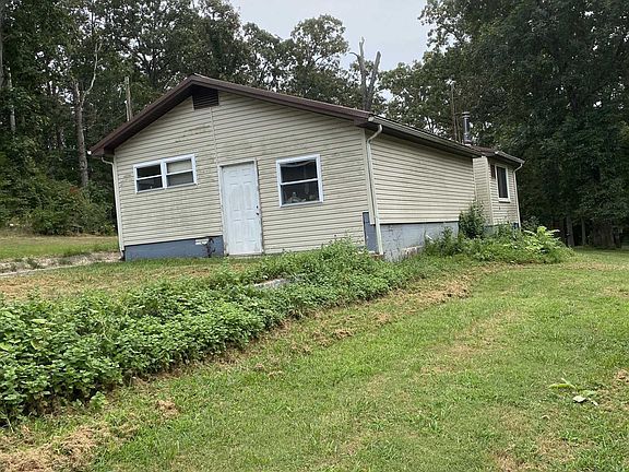 5th image of 311 Parkview Manor Dr
