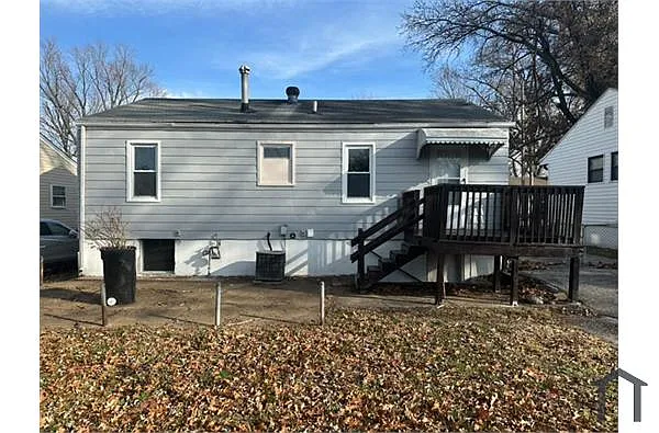 Building Photo - 6037 Garfield Ave