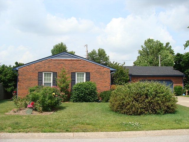 1st image of 1501 Forrest Ln