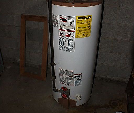 Hot Water Tank
