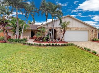 13854 SW 107th Ter, Miami, FL 33186