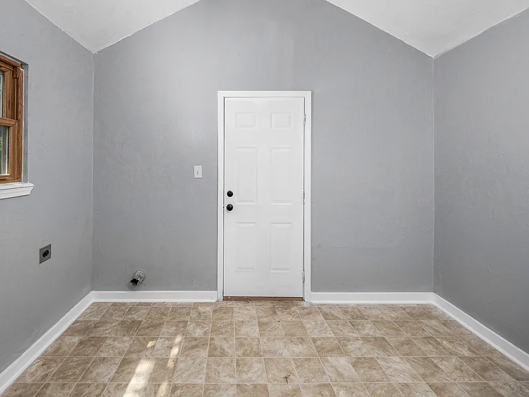1703 NW Euclid Ave — Photo 19
