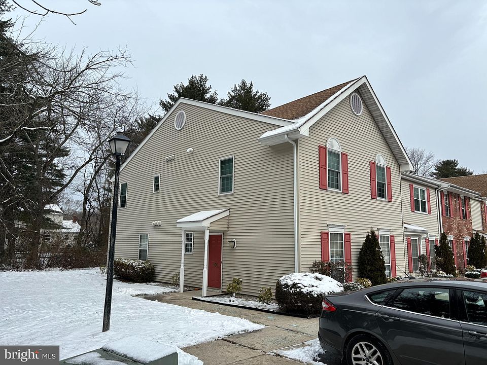 2nd image of 101 Crider Ave