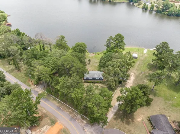 991 N Lake Dr, East Dublin, GA 31027
