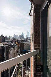 Rented by R New York