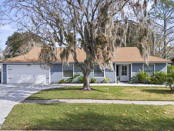 3rd image of 10955 LOSCO JUNCTION Drive