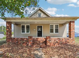 509 E 4th North St, Mount Olive, IL 62069