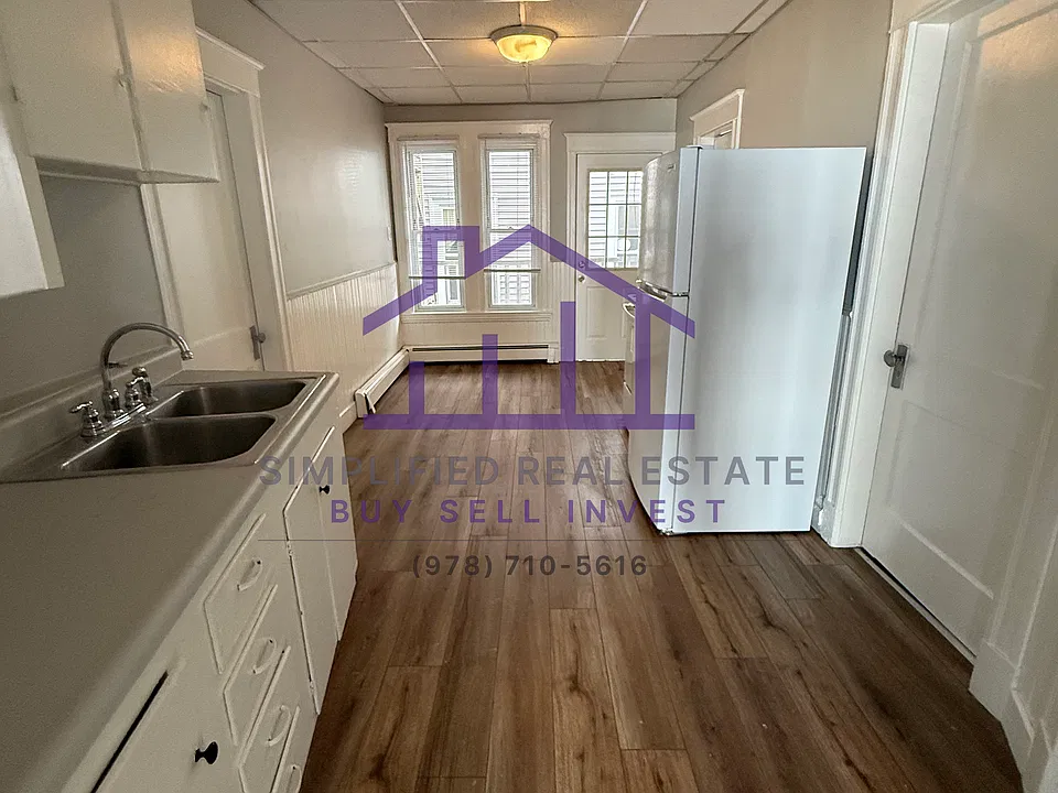 17 Jefferson St #8